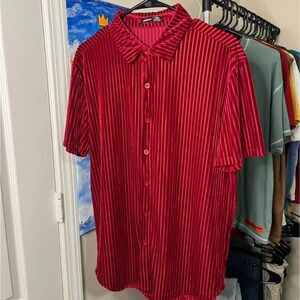Burgundy Red Velvet Textured Short Sleeve Button Up